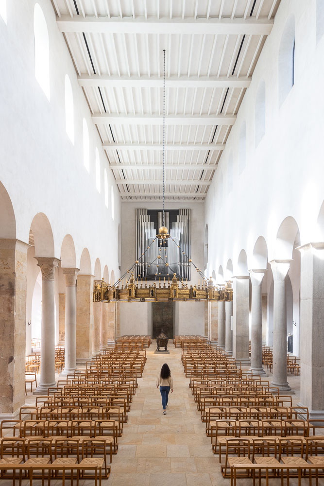 Intérieur de la cathédrale Sainte-Marie d’Hildesheim en Allemagne - site UNESCO Germany © Loic Lagarde 2022