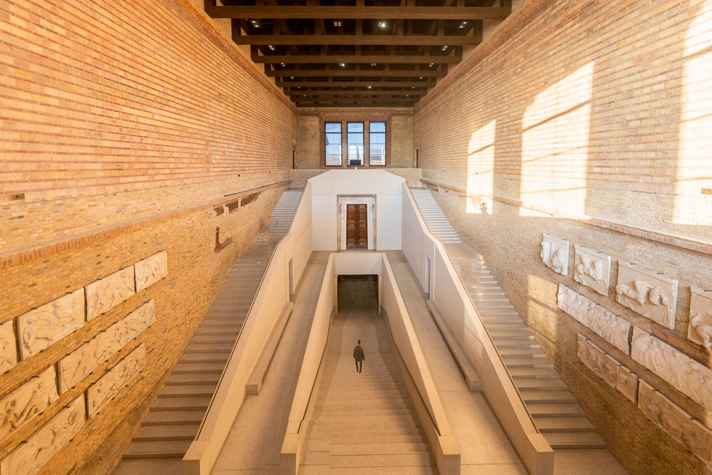 Escalier du Neues Museum de Berlin UNESCO Germany Allemagne ©Loic Lagarde 2022 10